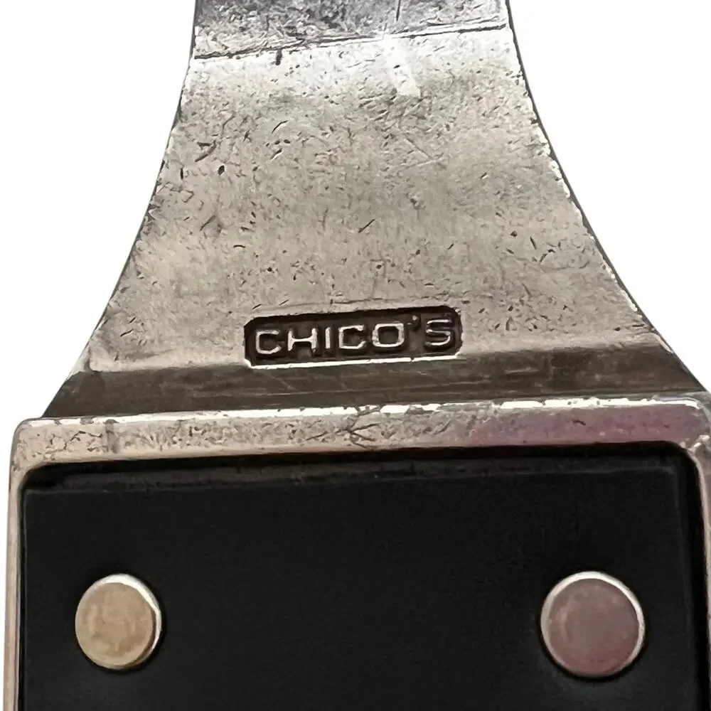 Chicos Womens Black Leather Adjustable Belt Engraved Silver Tone Buckle Size ML